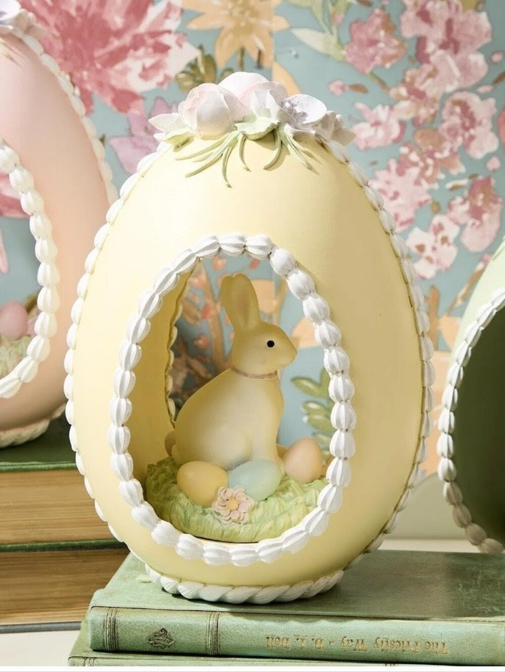 Vintage Style‎ Pastel Yellow Sugared Easter Egg with Bunny Hand Painted Decor
